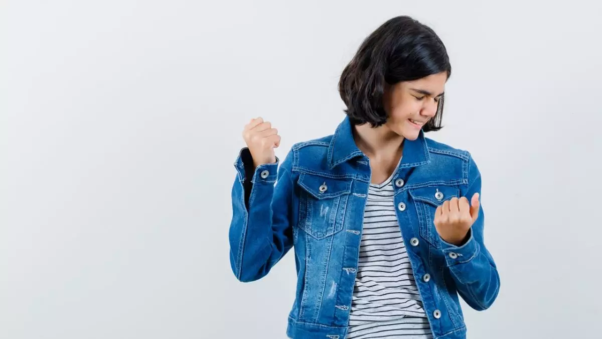 100 Kata-kata motivasi bijak tentang uang dan waktu, penuh makna mendalam