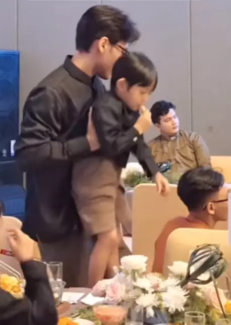 Na Daehoon ikut kajian ajak tiga anak © TikTok