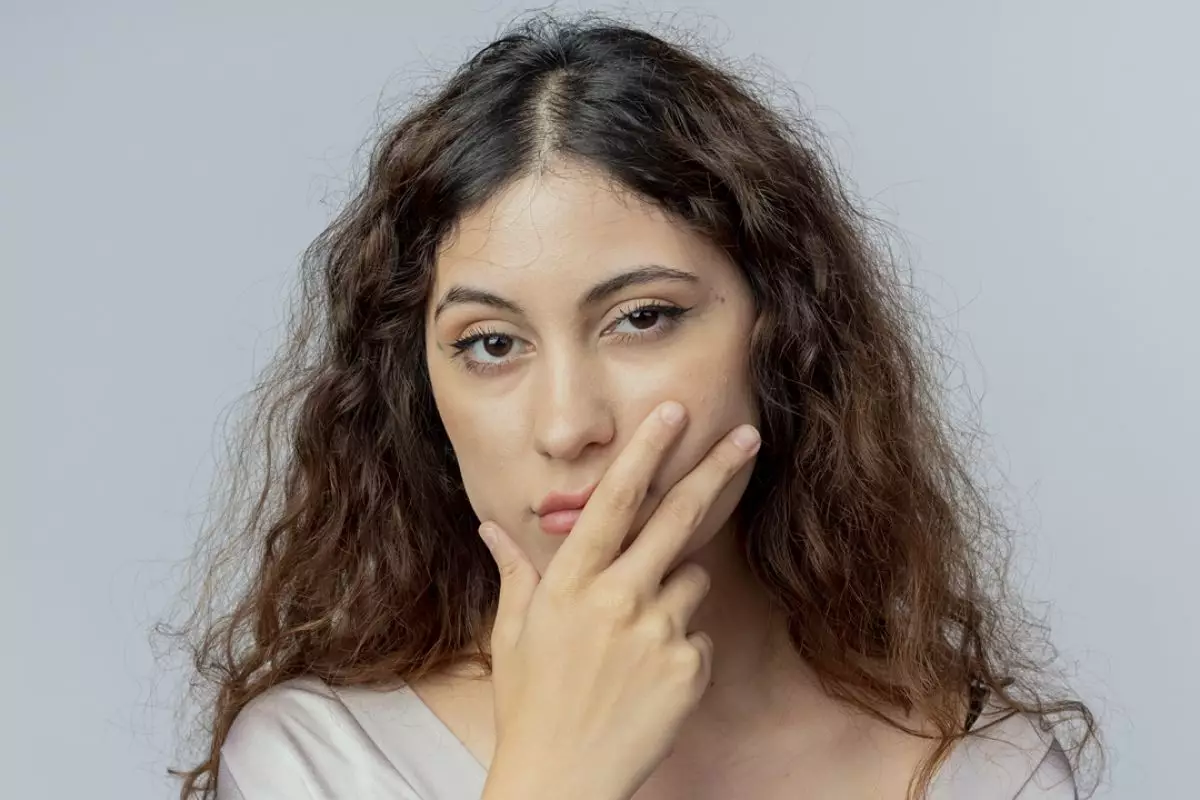 10 Skincare wanita untuk kulit sensitif dan kusam, wajah kembali glowing harga di bawah Rp 150 ribu