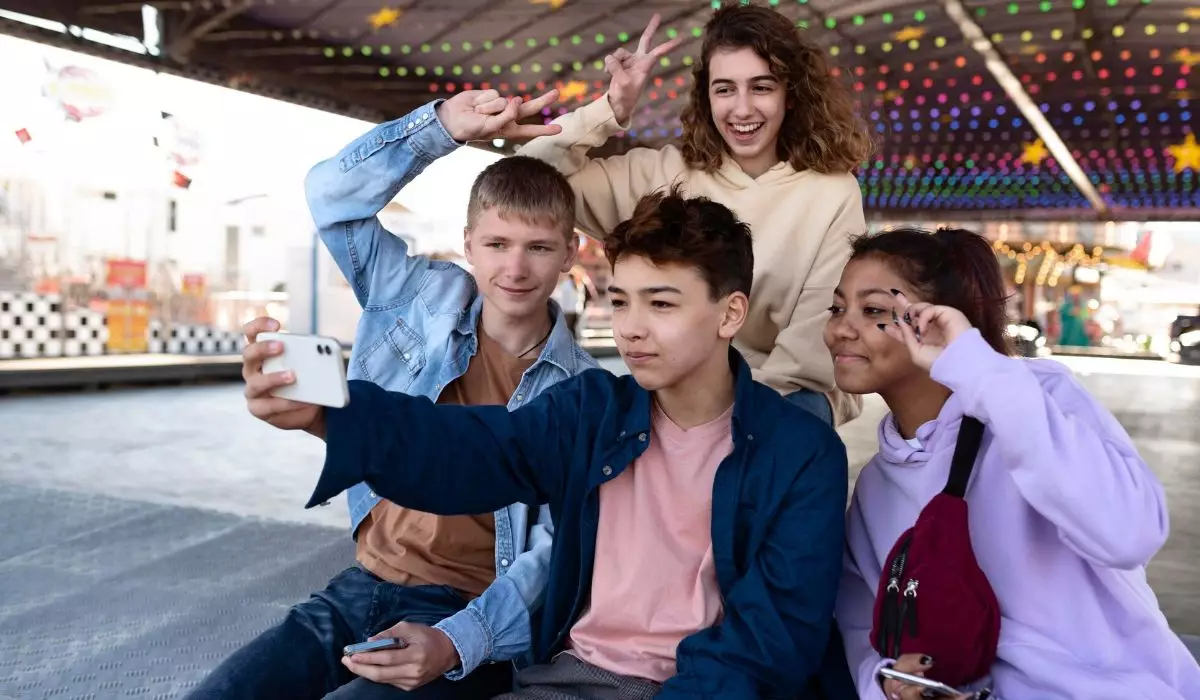 Apa itu six seven? Bahasa gaul di kalangan gen Z yang sedang viral, ini makna dan asal-usulnya