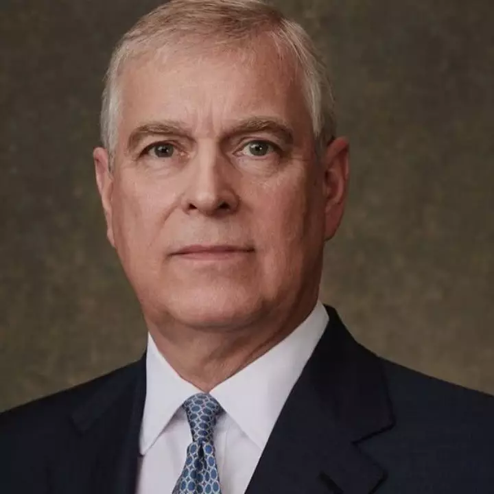 Raja Charles copot gelar Pangeran Andrew, ini 5  fakta di balik insiden kerajaan bikin heboh dunia