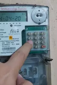 Cek rincian tarif listrik terbaru.