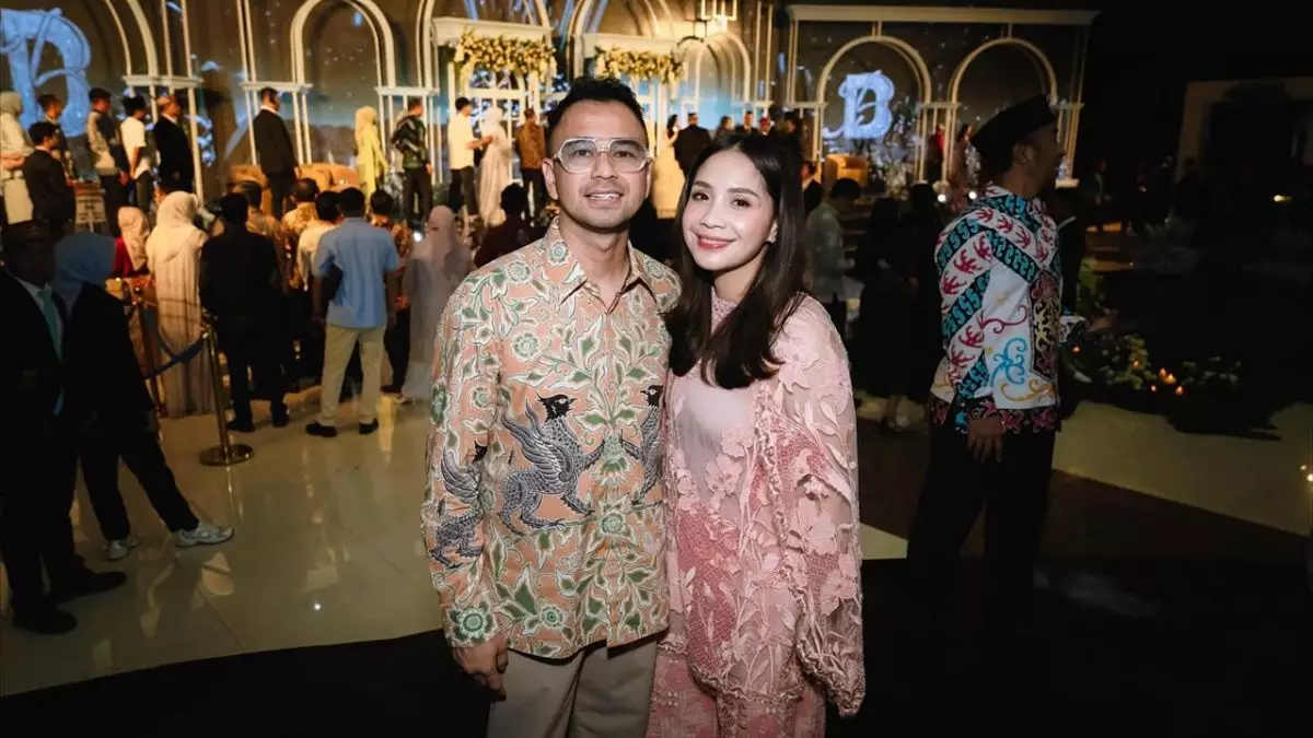 11 Potret perjalanan cinta Raffi Ahmad dan Nagita Slavina, dari teman lama jadi pasangan suami istri