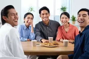 100 Kata-kata motivasi lucu ala karyawan, kerja boleh capek, jangan sampai gila