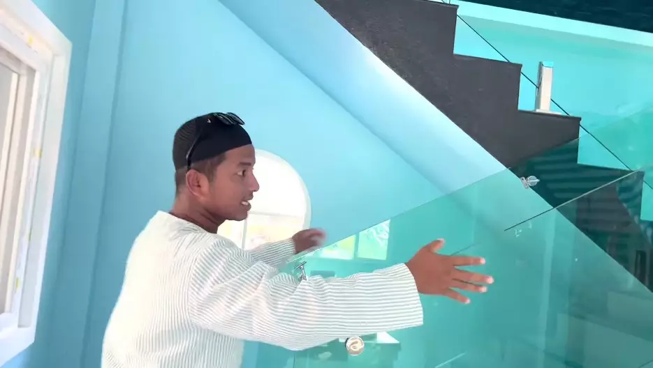 progres rumah baru Jirayut © YouTube