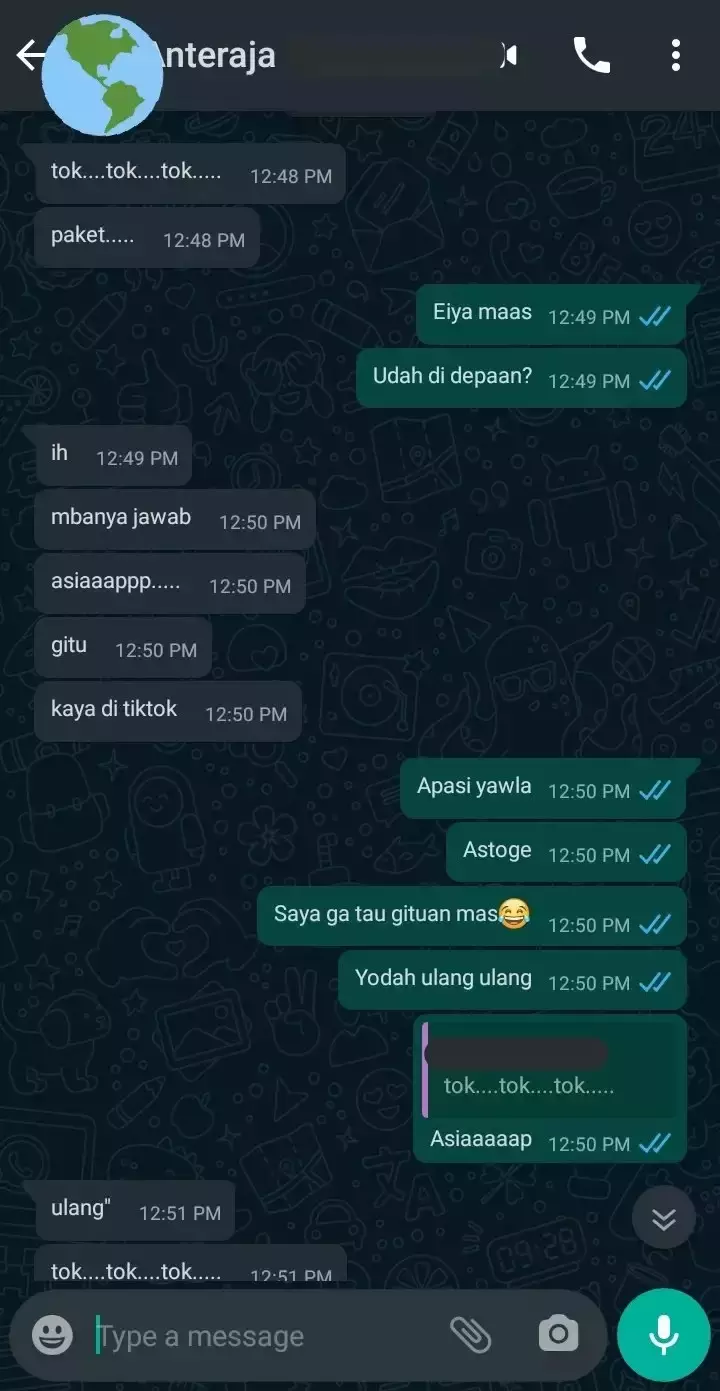 chat kurir ajak pelanggan bercanda © berbagai sumber