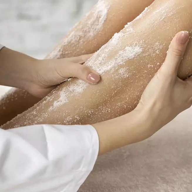 10 Lulur untuk mencerahkan kulit harga di bawah Rp 50 ribu