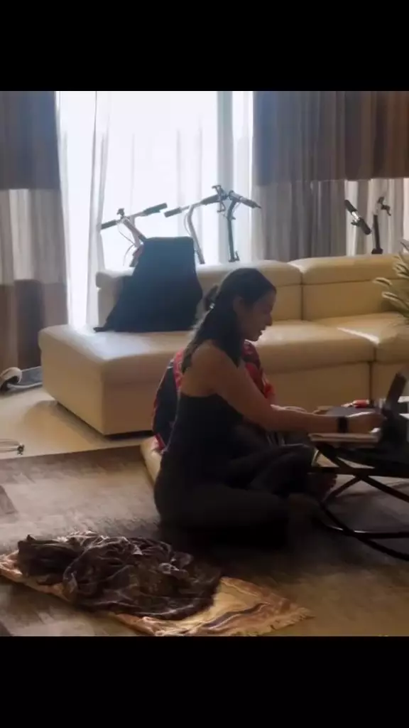 Potret apartemen Nia Ramadhani di Singapura © 2025 brilio.net Potret apartemen Nia Ramadhani di Singapura © 2025 brilio.net