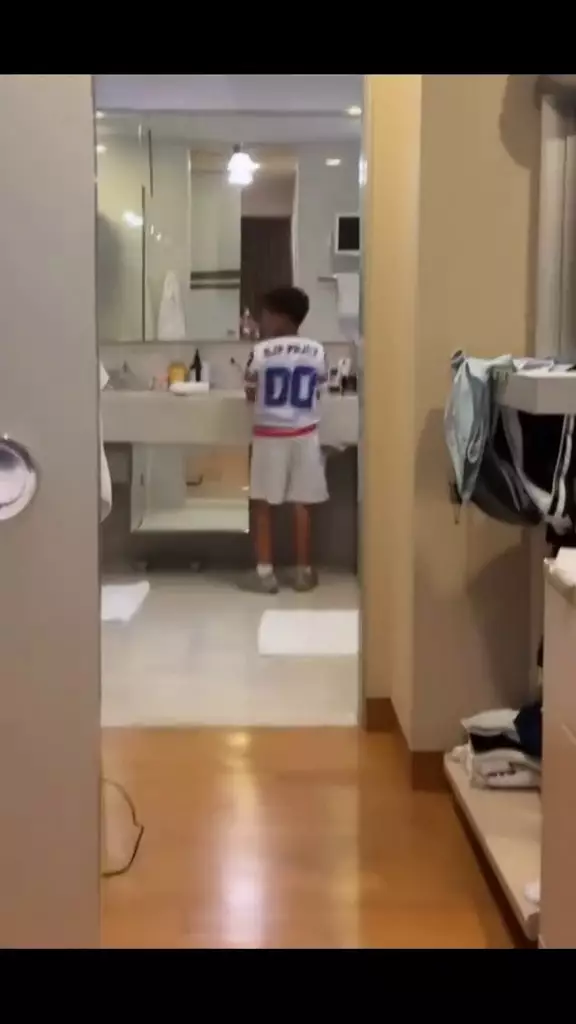 Potret apartemen Nia Ramadhani di Singapura © 2025 brilio.net Potret apartemen Nia Ramadhani di Singapura © 2025 brilio.net