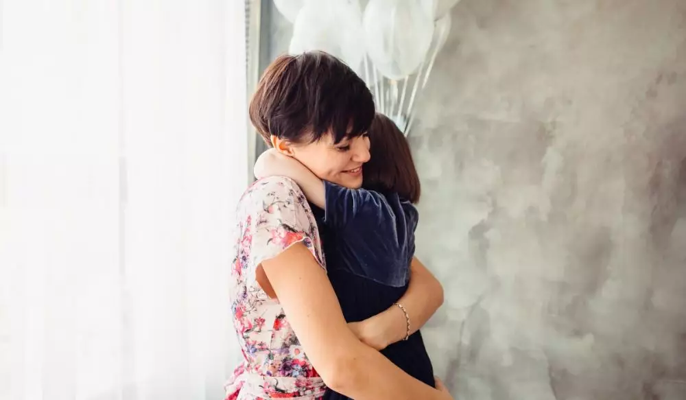 150 Kata-kata islami tentang ibu paling menyentuh © 2025 brilio.net 150 Kata-kata islami tentang ibu paling menyentuh © 2025 brilio.net