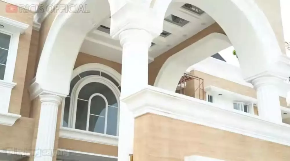 rumah baru Ria Ricis ini hampir jadi © Instagram rumah baru Ria Ricis ini hampir jadi © Instagram
