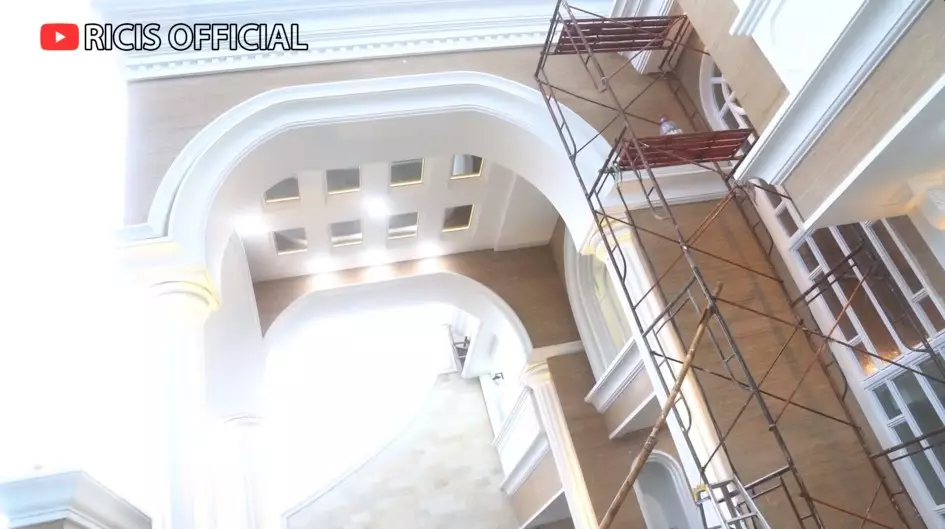 rumah baru Ria Ricis ini hampir jadi © Instagram rumah baru Ria Ricis ini hampir jadi © Instagram