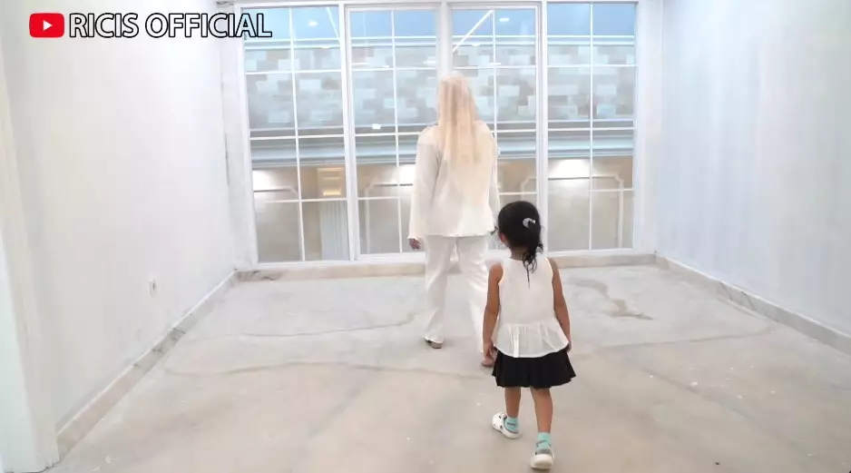 rumah baru Ria Ricis ini hampir jadi © Instagram rumah baru Ria Ricis ini hampir jadi © Instagram