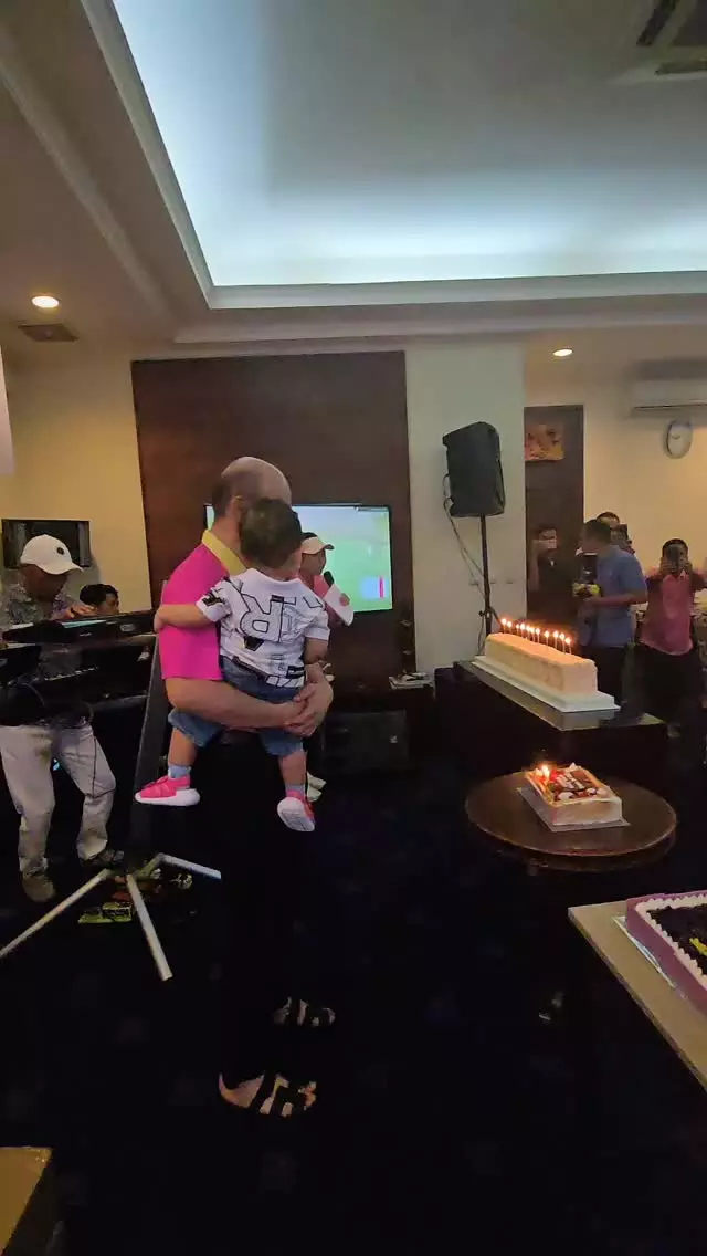 perayaan ultah Ari Sigit ke 55 © Instagram perayaan ultah Ari Sigit ke 55 © Instagram