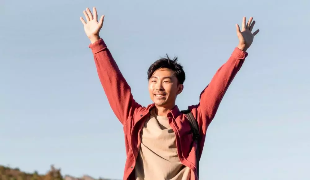 100 Kata-kata galau bahasa Jawa lucu, bikin ketawa di tengah patah hati © 2025 brilio.net 100 Kata-kata galau bahasa Jawa lucu, bikin ketawa di tengah patah hati © 2025 brilio.net