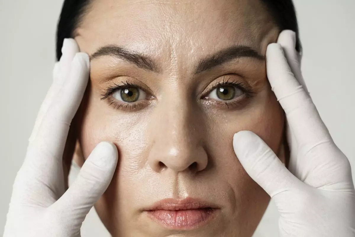 10 Skincare Viva bantu mengencangkan kulit, wajah bebas kerutan harga di bawah Rp 70 ribu