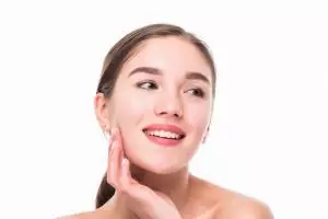 9 Rekomendasi skincare low budget aman untuk semua jenis kulit, harga di bawah Rp 150 ribu