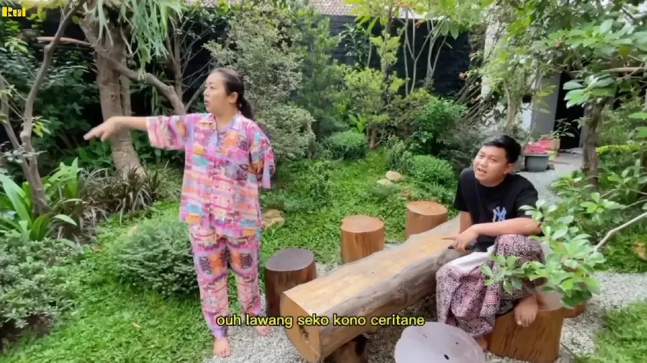 Potret rumah mewahnya Denny Caknan © berbagai sumber