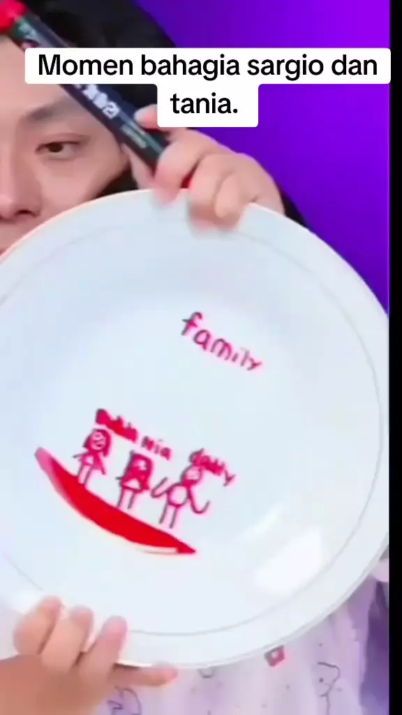 Thania Onsu gambar Sarwendah dan Giorgio Antonio © 2025 brilio.net Thania Onsu gambar Sarwendah dan Giorgio Antonio © 2025 brilio.net