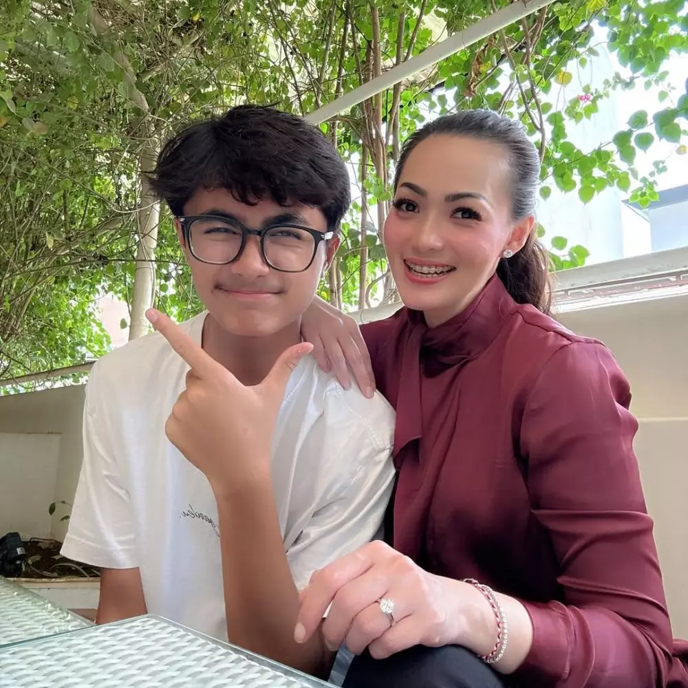 Christy Jusung eks ibu sambung Sabrina Alatas © 2025 brilio.net Christy Jusung eks ibu sambung Sabrina Alatas © 2025 brilio.net