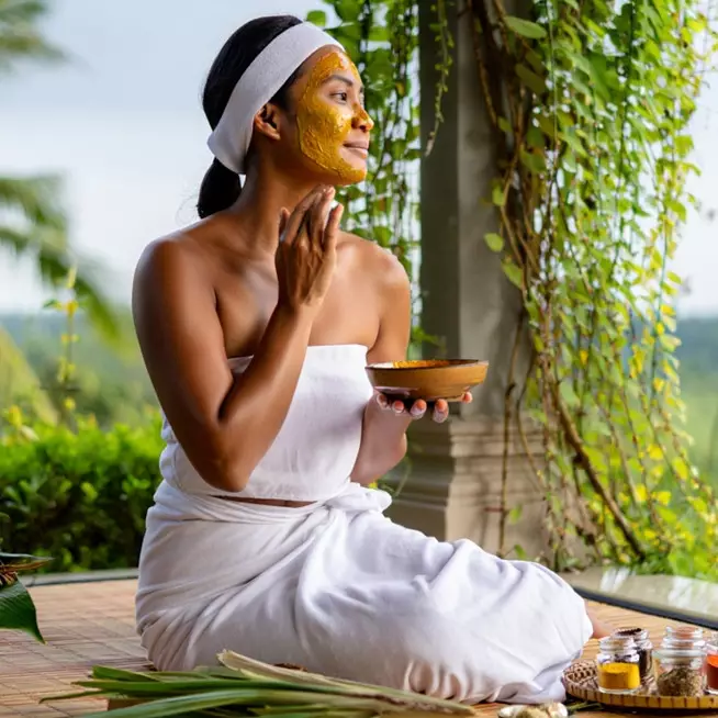 Resep serum wajah alami dari lidah buaya dan vitamin e, bikin kulit glowing tanpa skincare mahal