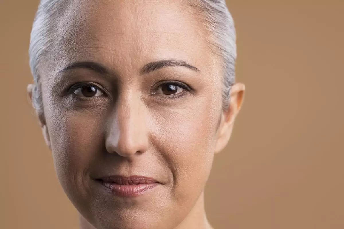 9 Skincare Viva bantu mengencangkan kulit, wajah bebas kerutan harga di bawah Rp 20 ribu