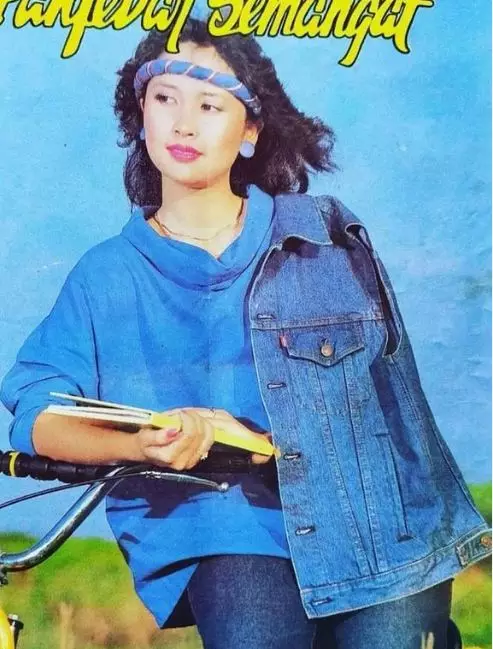 Gadis di iklan bedak jerawat era 80-an  © 2023 brilio.net