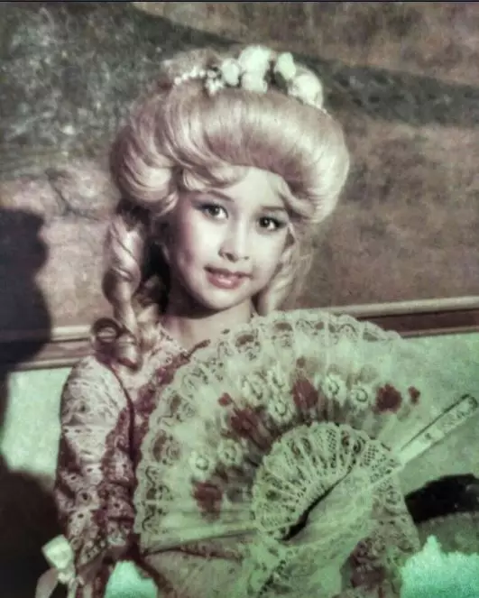 Gadis di iklan bedak jerawat era 80-an  © 2023 brilio.net