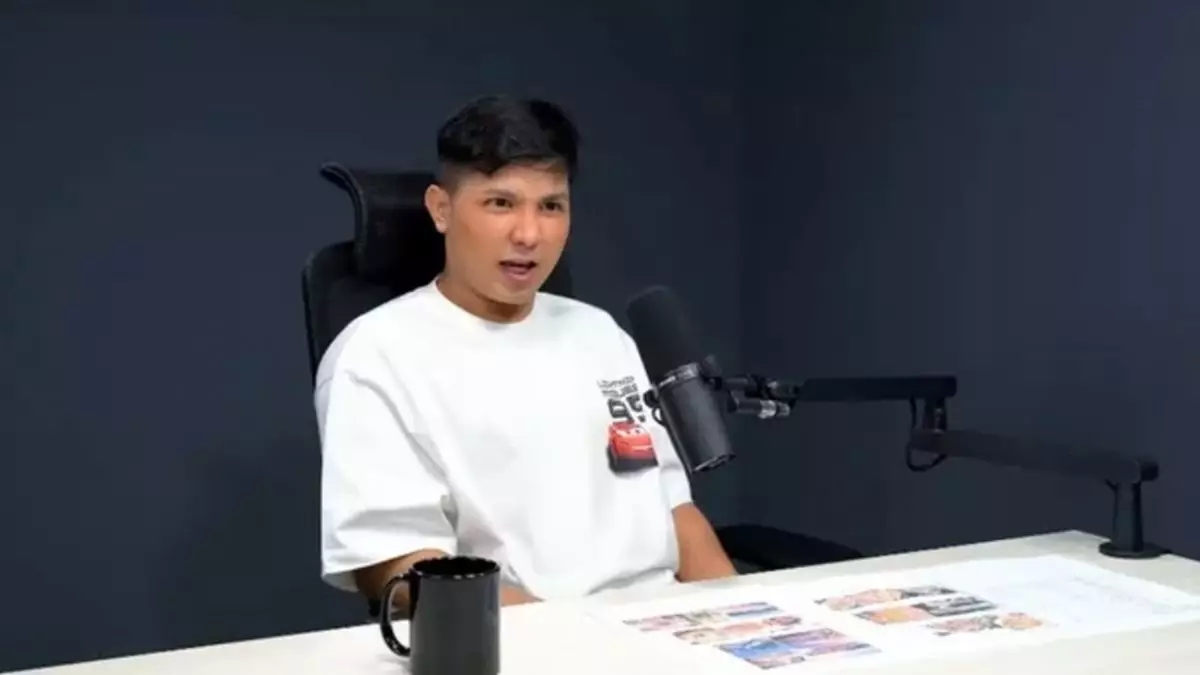 Ngaku pernah dicubit penggemar sampai tangannya biru, aksi Jirayut 'balas dendam' ke fans ini kocak