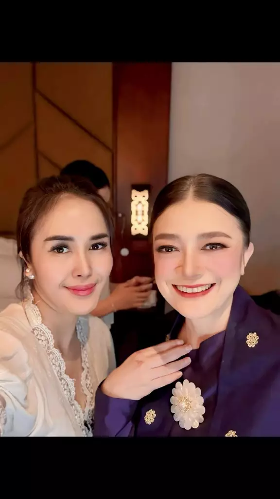 Ida Yulidina di-makeup cantik bak model © 2025 TikTok Ida Yulidina di-makeup cantik bak model © 2025 TikTok