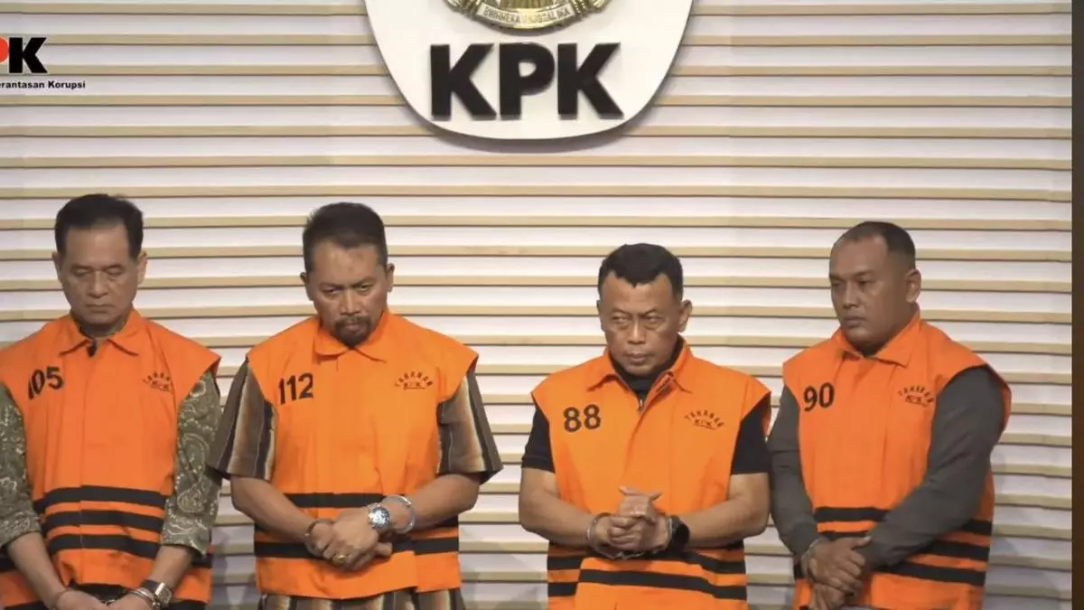 KPK tetapkan Bupati Sugiri Sancoko dan 3 orang lain sebagai tersangka OTT Ponorogo