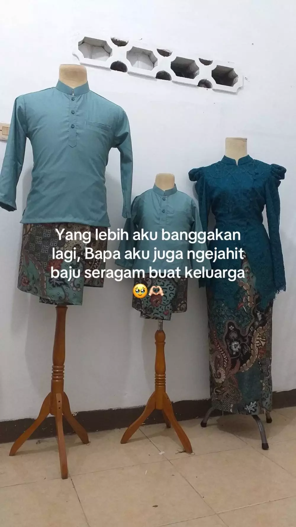 Viral kisah ayah jahit busana pengantin untuk anaknya © 2025 TikTok Viral kisah ayah jahit busana pengantin untuk anaknya © 2025 TikTok