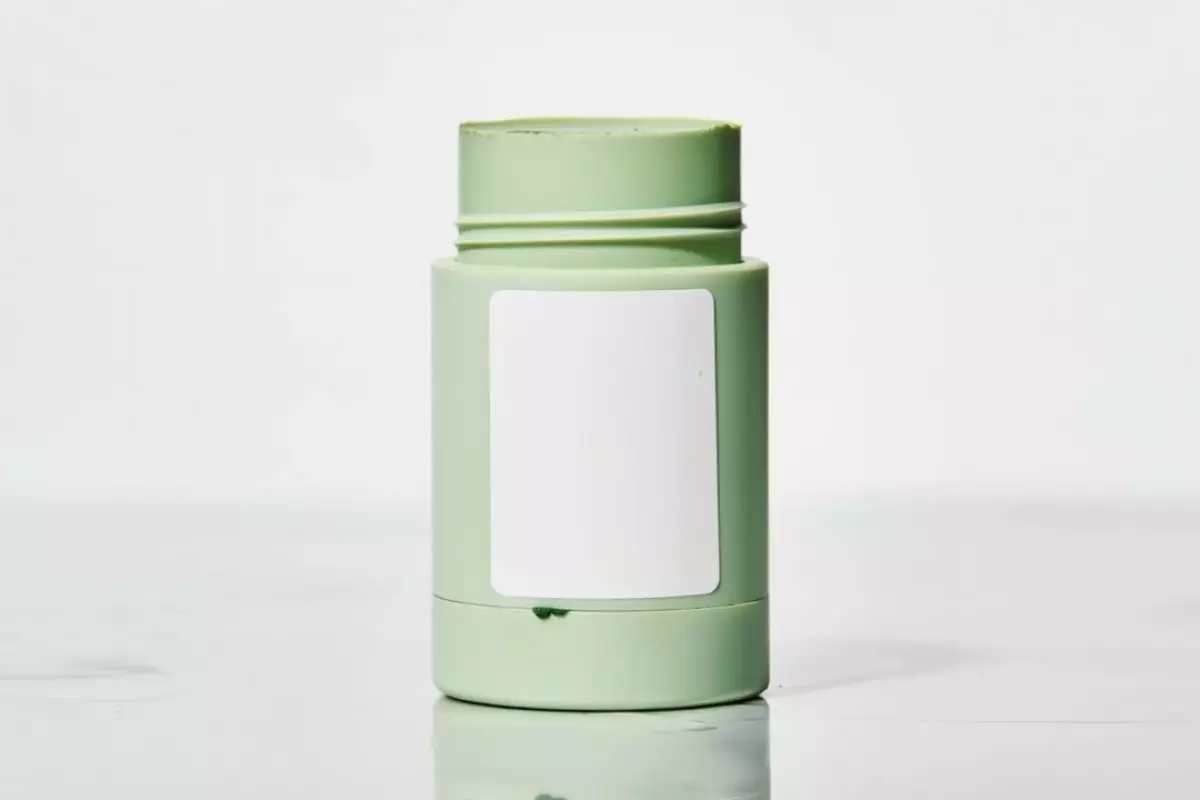 Jangan dibuang dulu! Ternyata sisa masker clay stick masih bisa dipakai lagi cuma pakai 1 alat ini