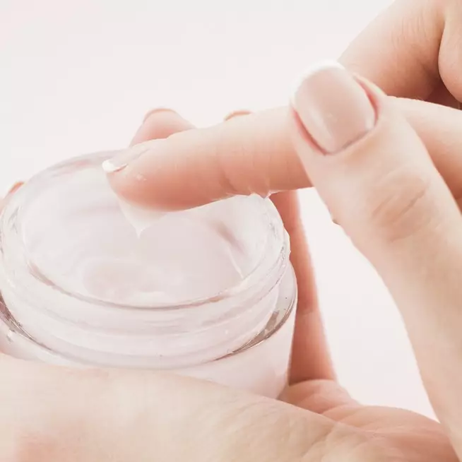 Cegah Keriput Tanpa Ribet, bikin sendiri krim kolagen kamu dari beras dicampur 4 bahan alami