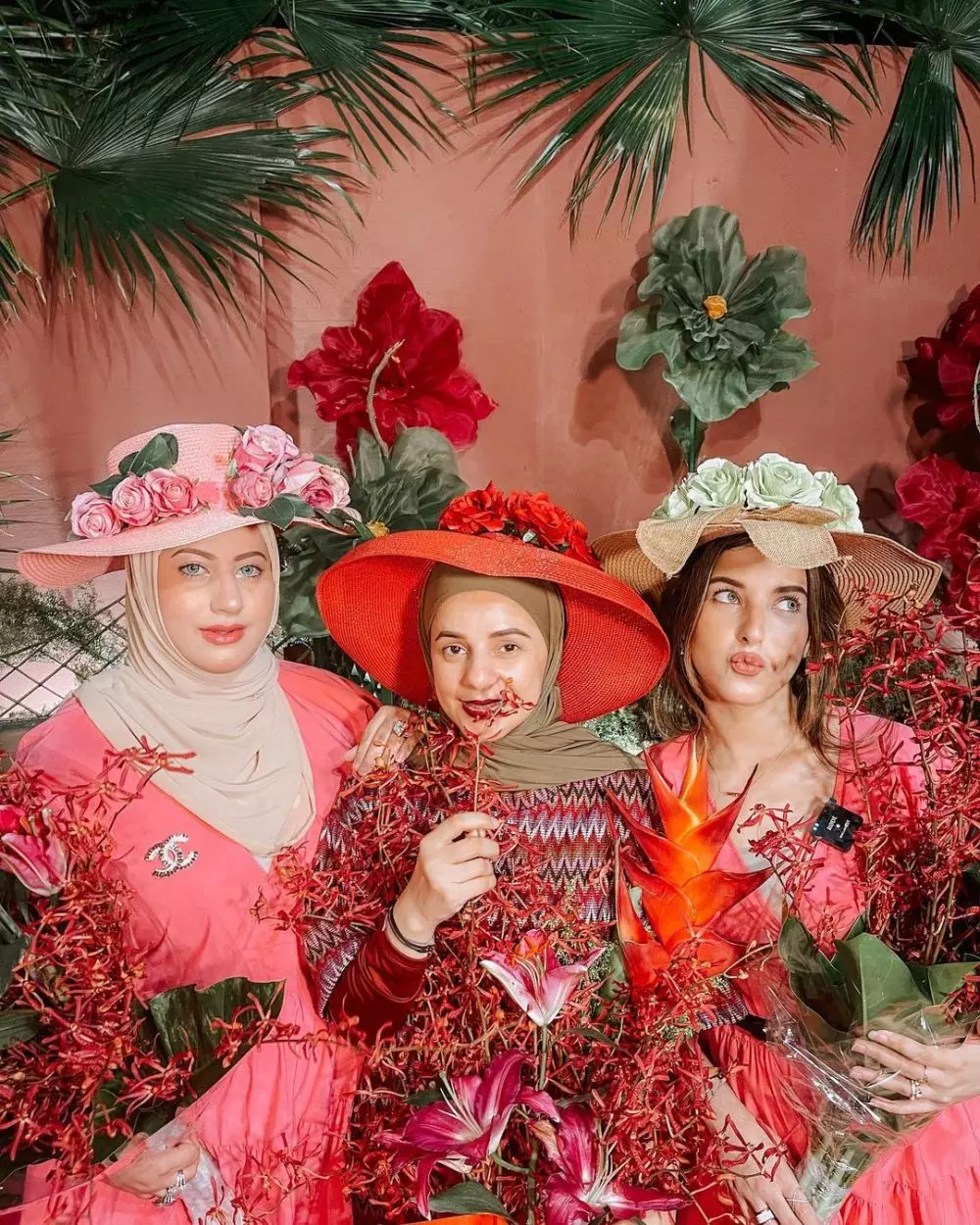 potret kebersamaan tasyi dan tasya dengan kakak © instagram potret kebersamaan tasyi dan tasya dengan kakak © instagram