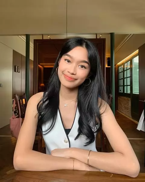 Potret anak Ratna Listy © 2025 berbagai sumber