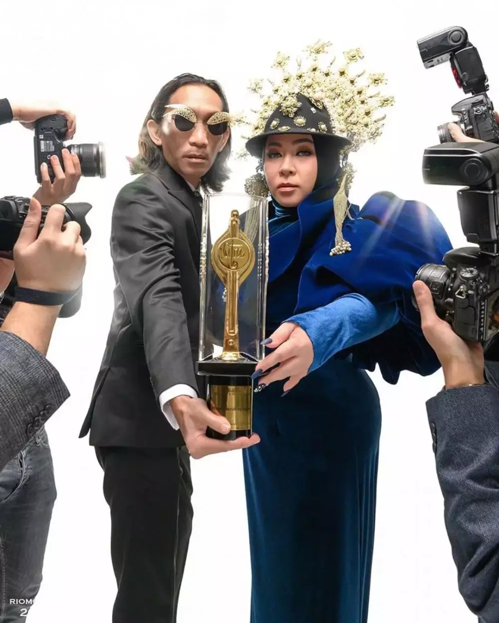 potret kisah cinta melly dan anto hoed © berbagai sumber