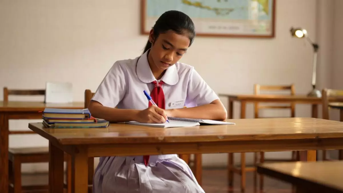 150 Contoh kalimat majemuk setara berdasarkan jenisnya, lengkap dengan penjelasan dan maknanya