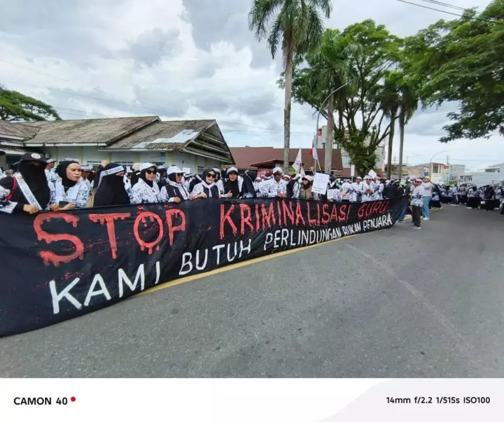 Abdul Muis guru di Sulsel dipecat jelang pensiun © TikTok Abdul Muis guru di Sulsel dipecat jelang pensiun © TikTok