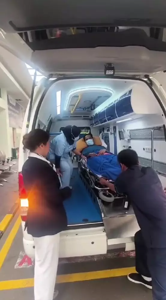 Potret terbaru kondisi Fahmi Bo pasca pengobatan © berbagai sumber