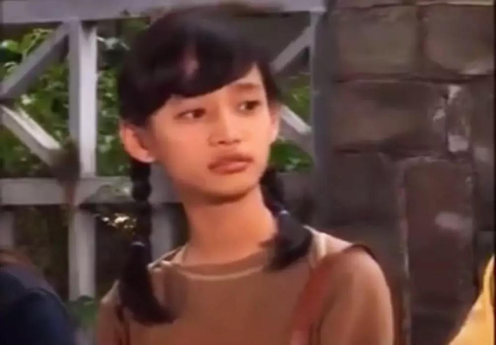 potret lawas inara main sitkom © instagram