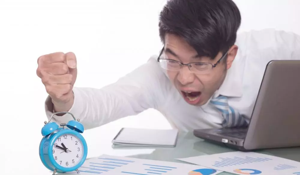 Kata-kata penyemangat hadapi ujian dunia kerja © 2025 berbagai sumber Kata-kata penyemangat hadapi ujian dunia kerja © 2025 berbagai sumber