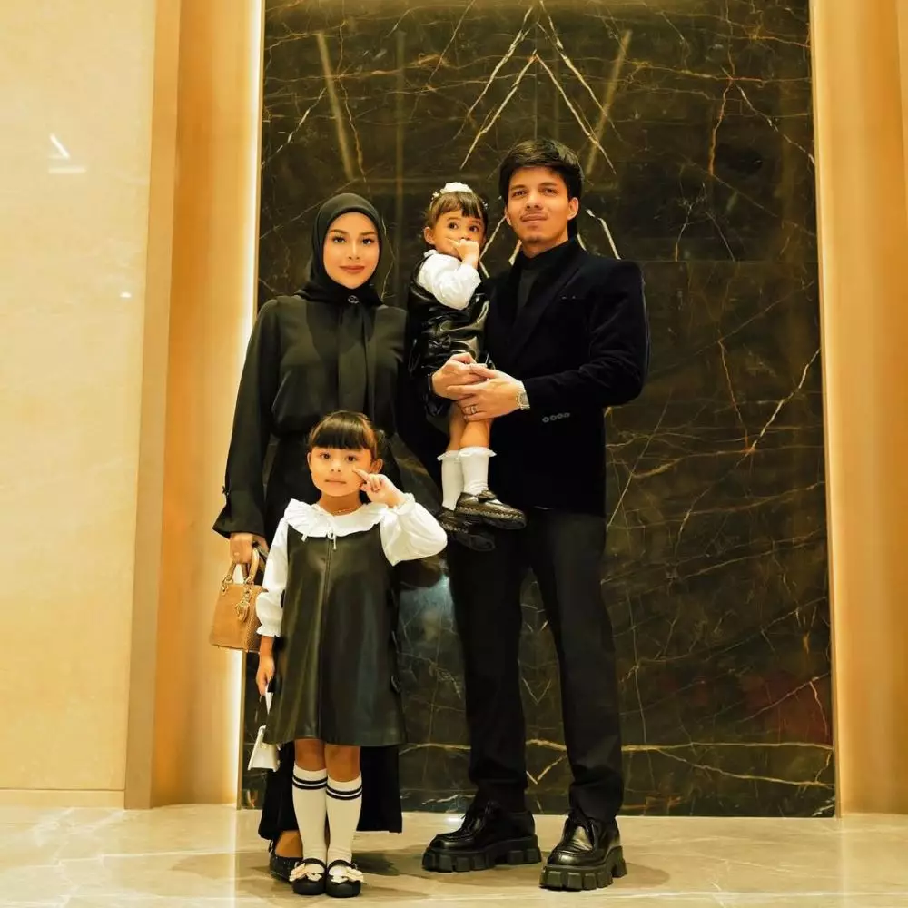 Atta Halilintar tegur Krisdayanti dan Ashanty karena Ameena © 2025 brilio.net Atta Halilintar tegur Krisdayanti dan Ashanty karena Ameena © 2025 brilio.net