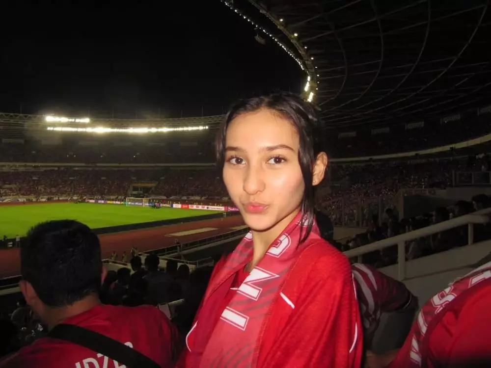 Hadijah Shahab Lilu si robot di sinetron Tangan-Tangan Mungil © 2025 brilio.net Hadijah Shahab Lilu si robot di sinetron Tangan-Tangan Mungil © 2025 brilio.net