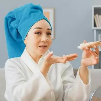 Skincare hampir kedaluwarsa? Ini risiko yang harus diketahui sebelum pakai