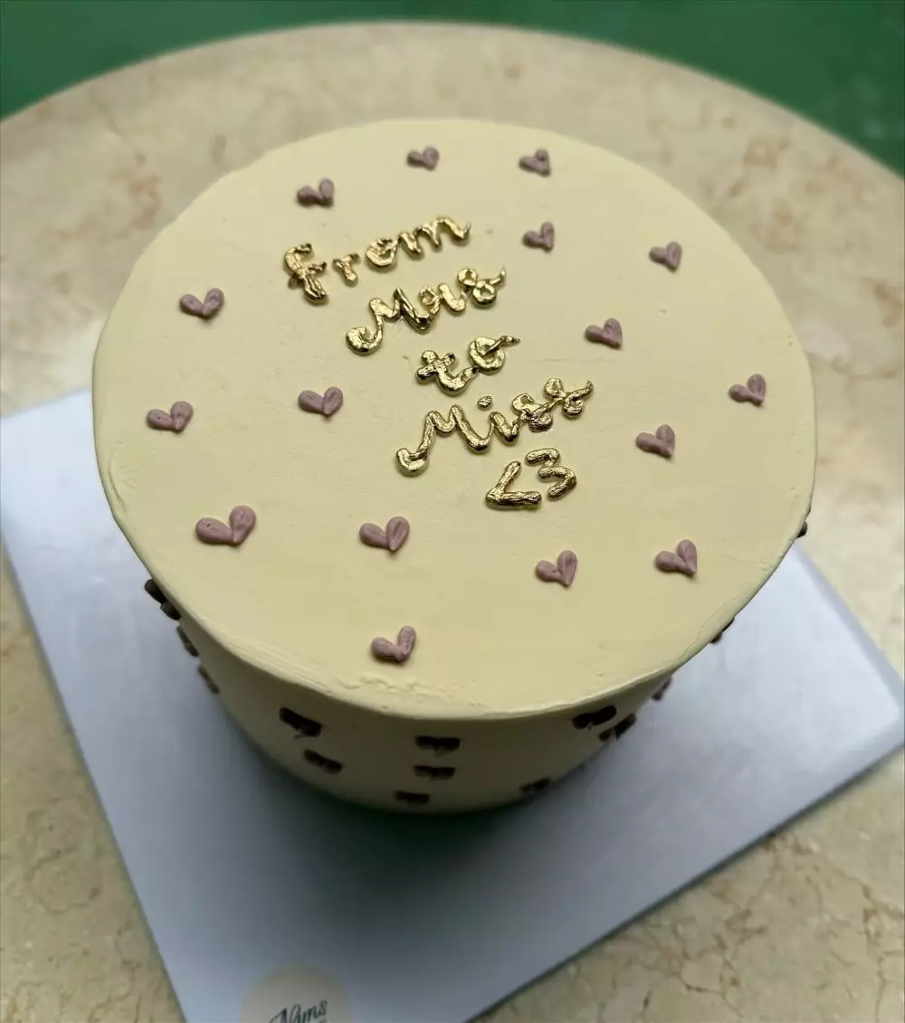 Tasya Farasya rayakan status janda © Instagram