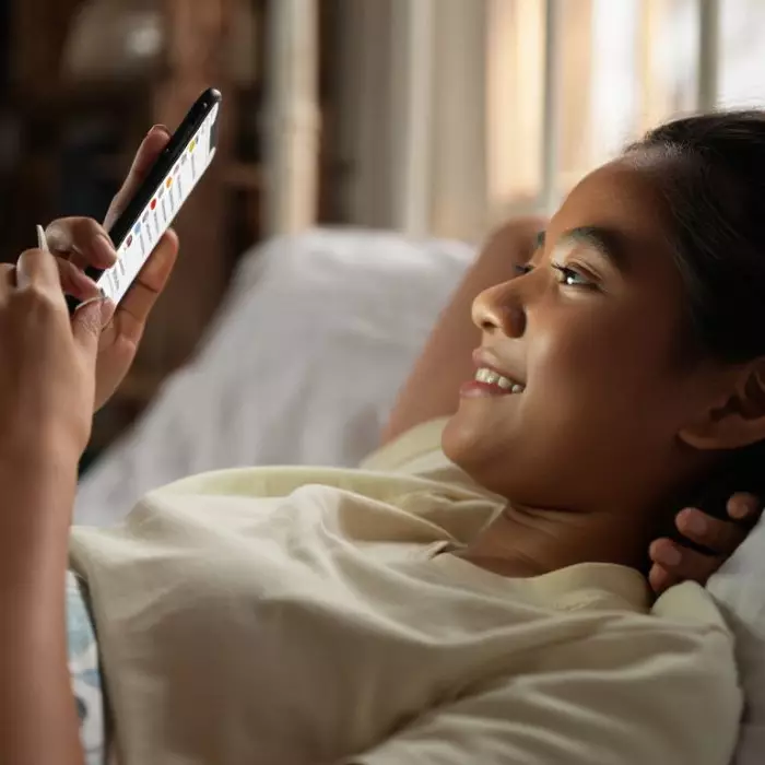 100 Kata-kata sindiran lucu buat mantan yang sok bahagia, padahal masih stalking