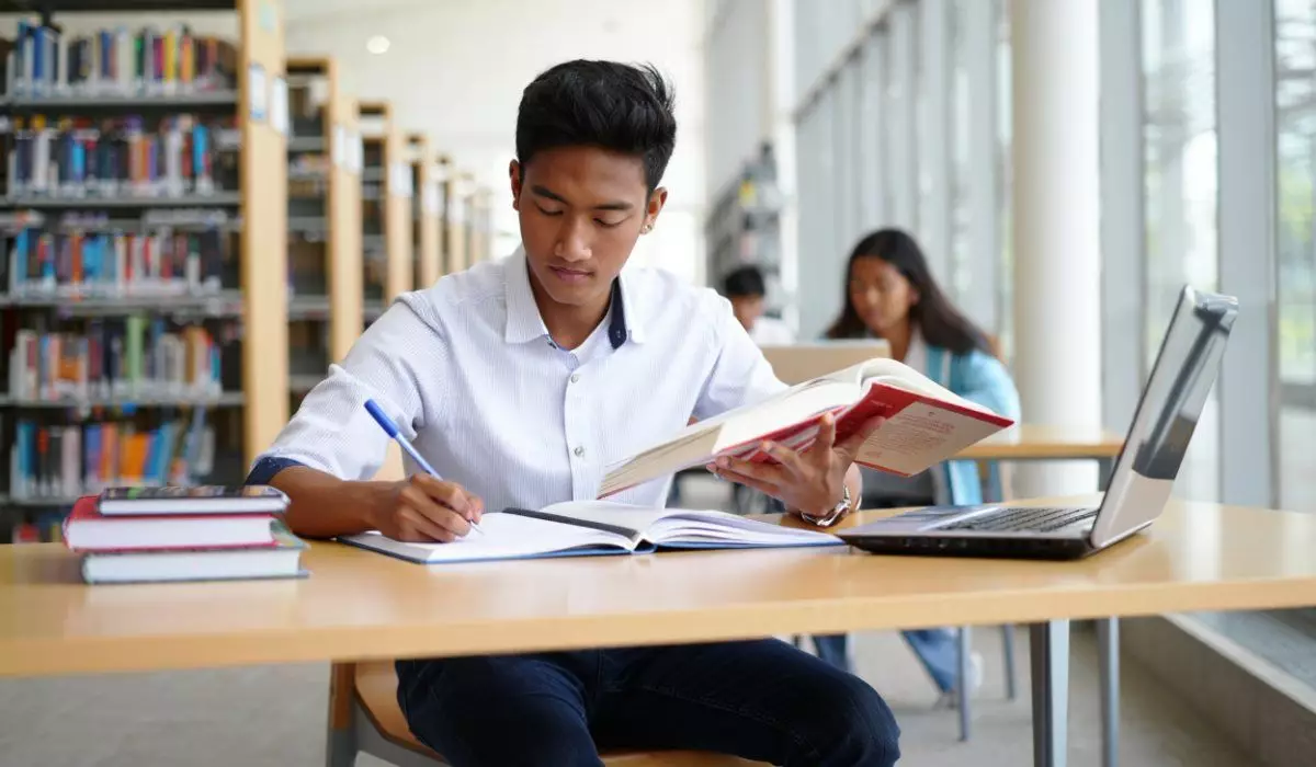 50 Contoh kalimat berikrar yang kuat dan bermakna untuk komitmen pribadi