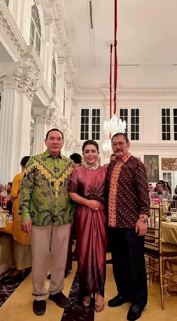 Mayangsari ikut dinner trah Cendana © Instagram