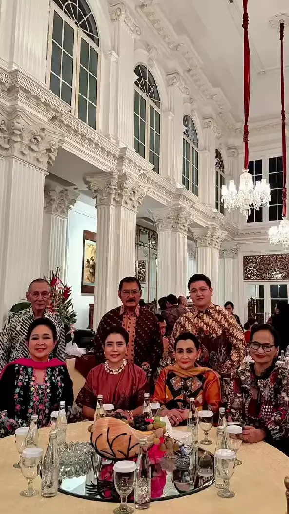 Mayangsari ikut dinner trah Cendana © Instagram